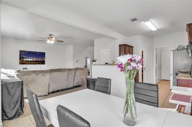 Building Photo - 1209 Juniper Dr