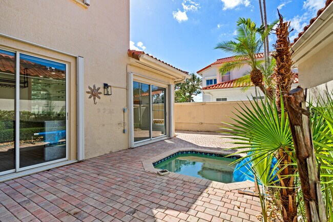 Building Photo - 1468 Mariner Way