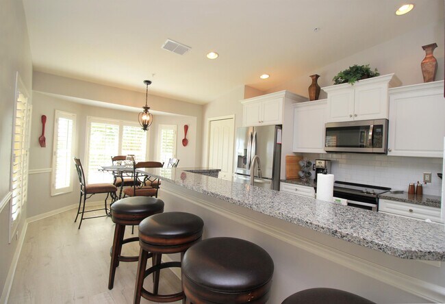 Building Photo - 2820 Cypress Trace Cir