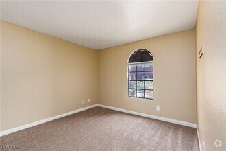 Building Photo - 2967 Juniper Hills Blvd