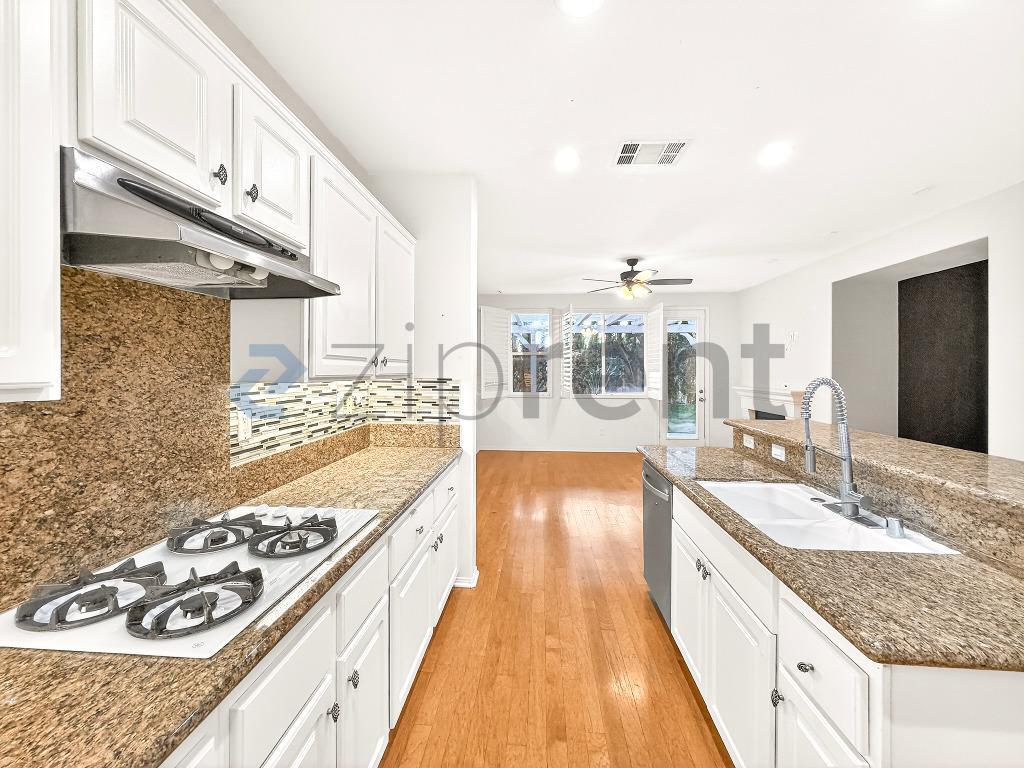 Building Photo - 19988 Via Joyce Dr