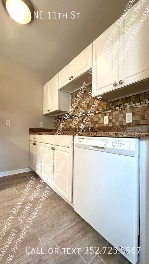 Building Photo - 2411 NE 11th St