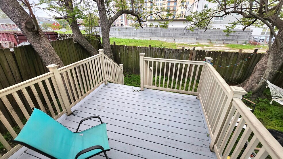 Back patio - 2109 Rousseau St