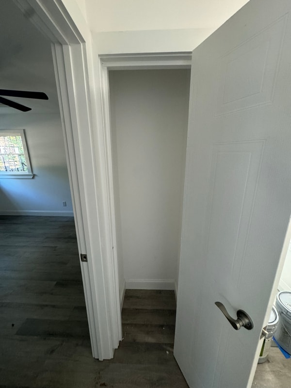 Building Photo - 235 E Olive St