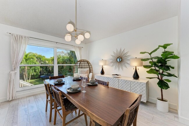 Building Photo - 8102 17th Ave W