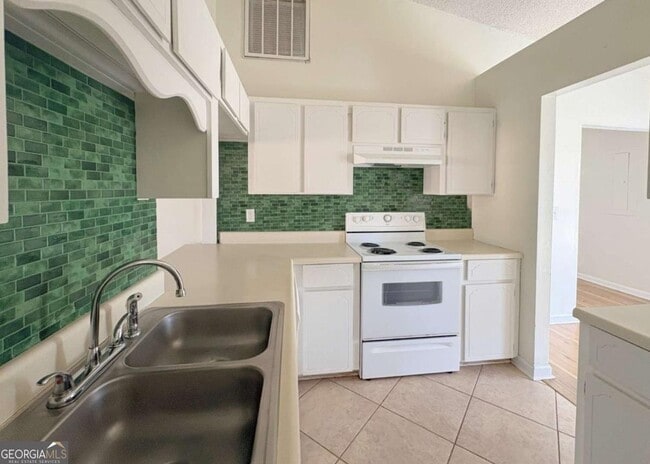 Building Photo - 238 Merriwood Cir