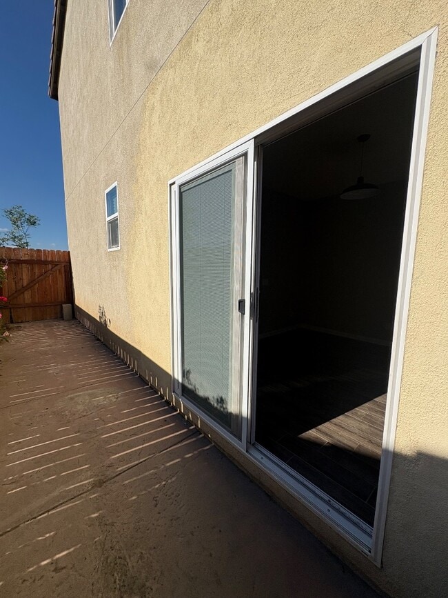 Building Photo - 4935 Tuwa Ct