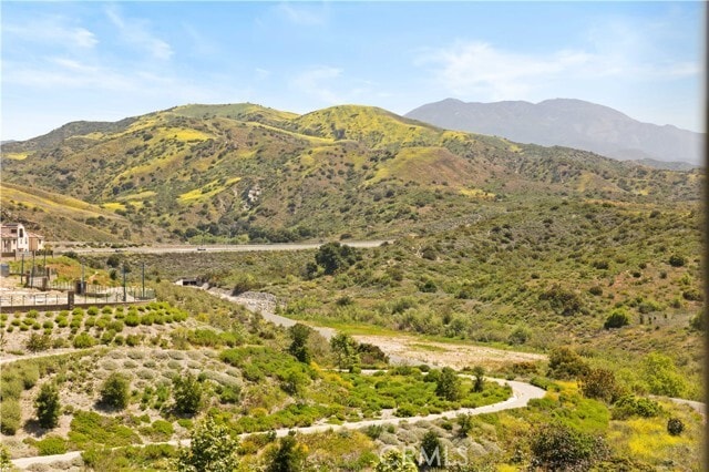 Building Photo - 128 Mossvine