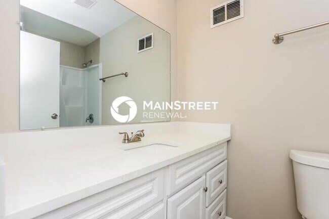 Building Photo - 3 Bedroom Pet-Friendly Home in STONE MOUNT...