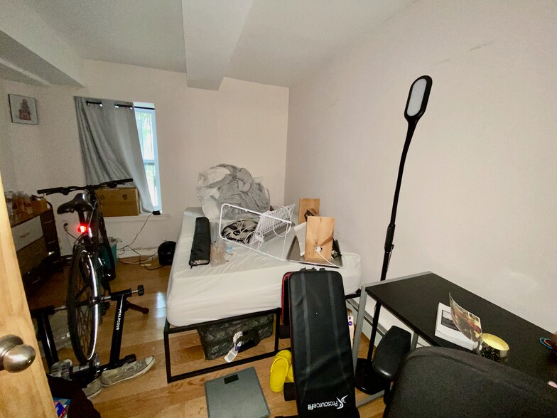 Building Photo - 204 Northampton St