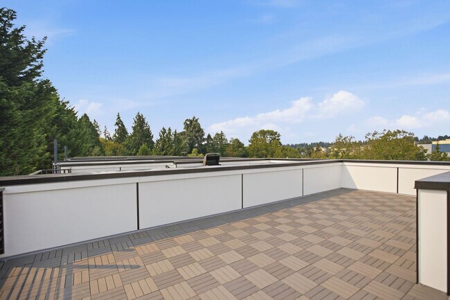 Building Photo - 12512 C 35th Ave NE