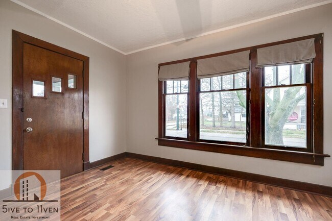 Building Photo - 1203 Arbor Ave