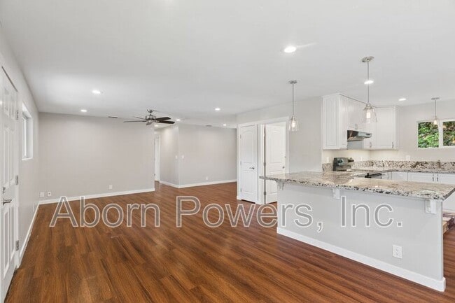 Building Photo - 2760 Coloma St