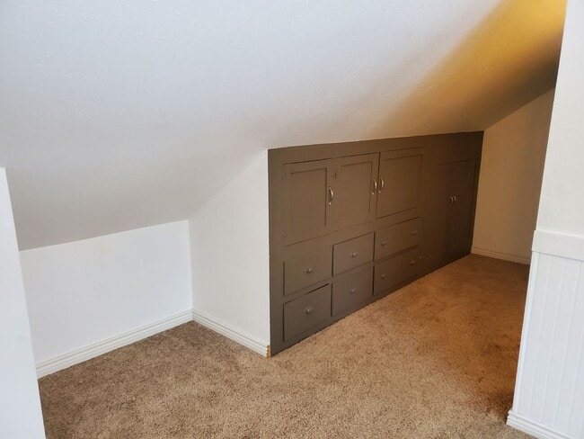 Building Photo - 1206 2nd St