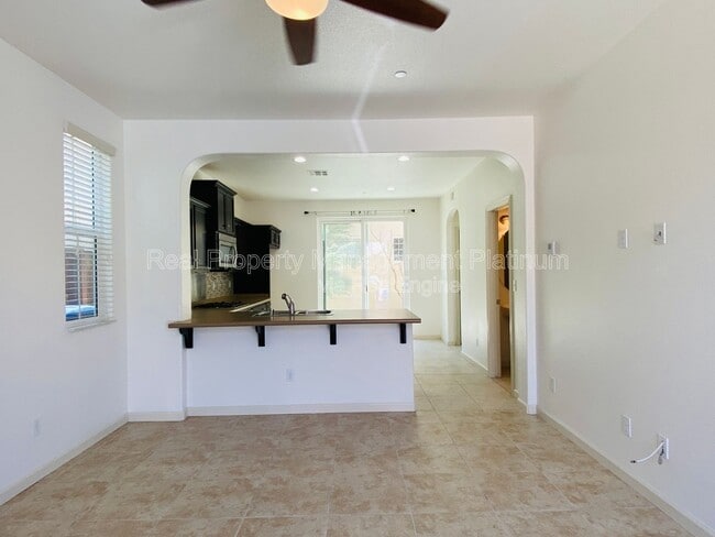 Building Photo - 3628 Elevations Way