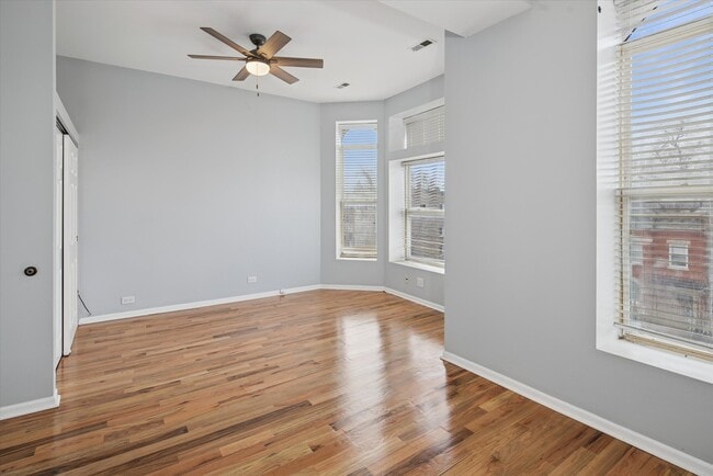 Building Photo - 1635 S Christiana Ave