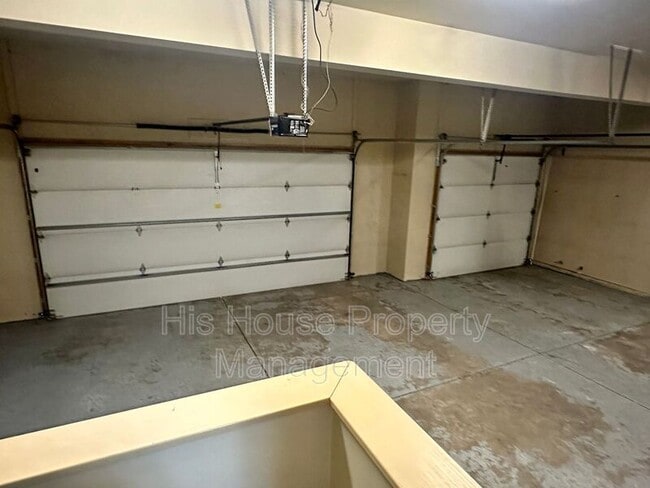 Building Photo - 3103 68th Ave Ct