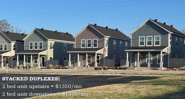 Building Photo - 700 E Johnson Ave