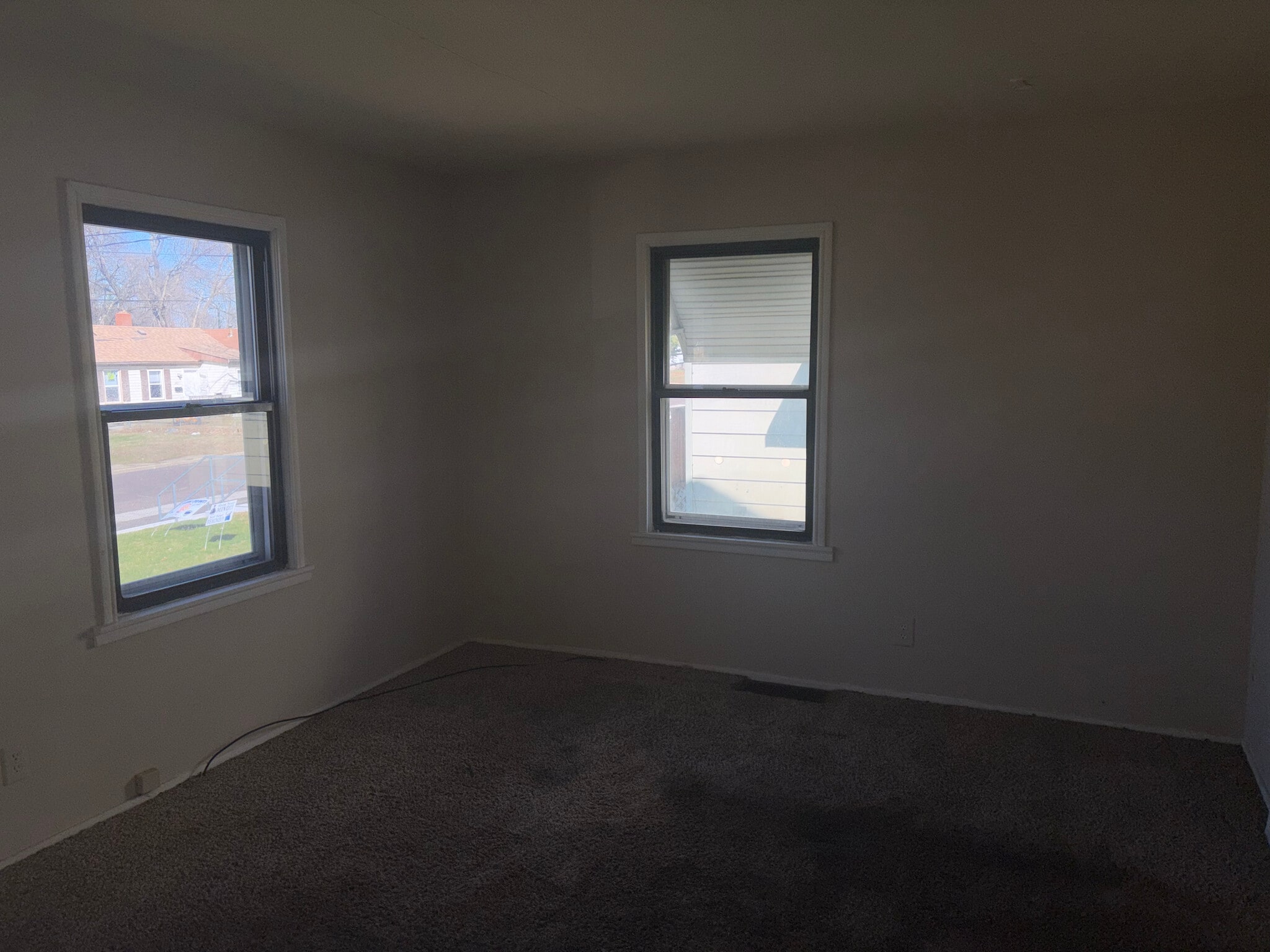 Building Photo - 2408 W Wiswall St