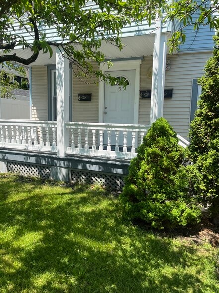 Primary Photo - 511 7th Ave