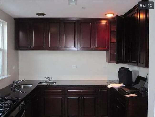 Building Photo - 4 Bed with Dual Master Bedrooms