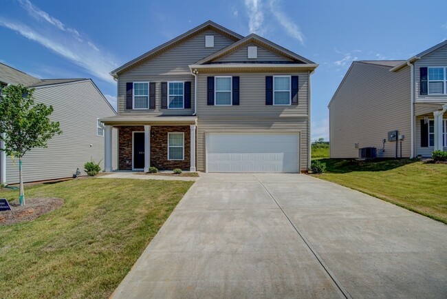 Building Photo - 3 BR, 2.5 BA., 2 Car Garage in Boiling Springs, Near I-85