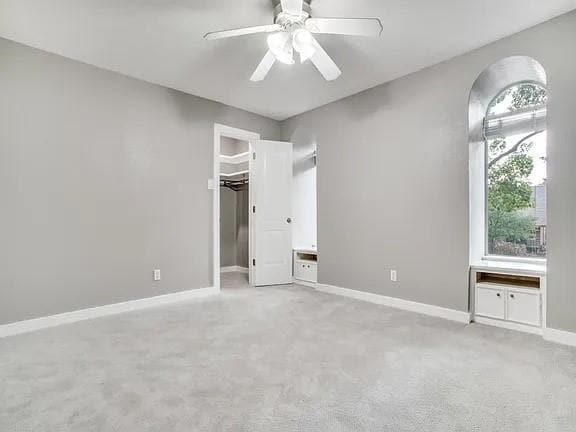 Building Photo - 9808 Crest Meadow Dr