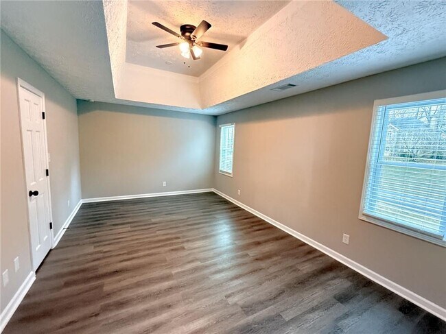 Building Photo - 2861 Spring Ridge Cir