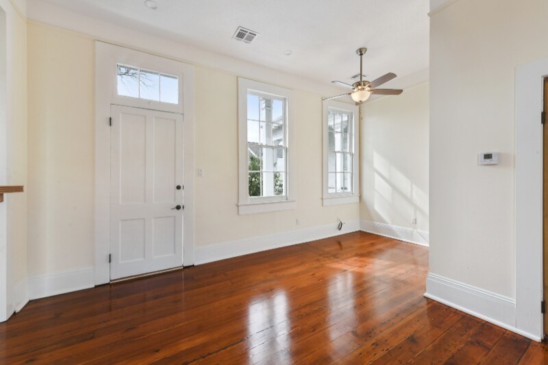 Building Photo - 1631 Esplanade Ave