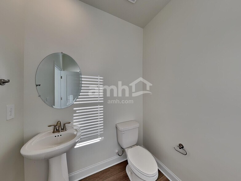 Building Photo - 3514 Shane Hill Rd SW