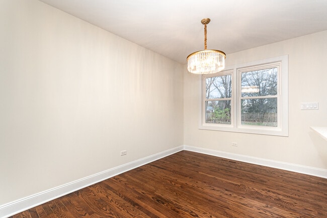 Building Photo - 116 Waxwing Ave