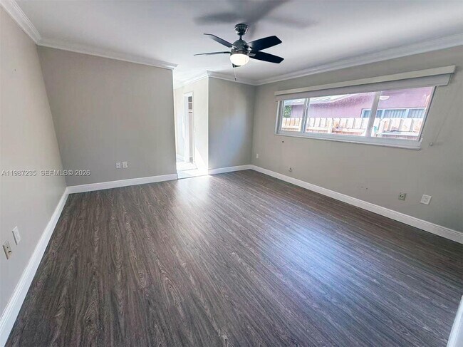 Building Photo - 1804 SW 104th Ct