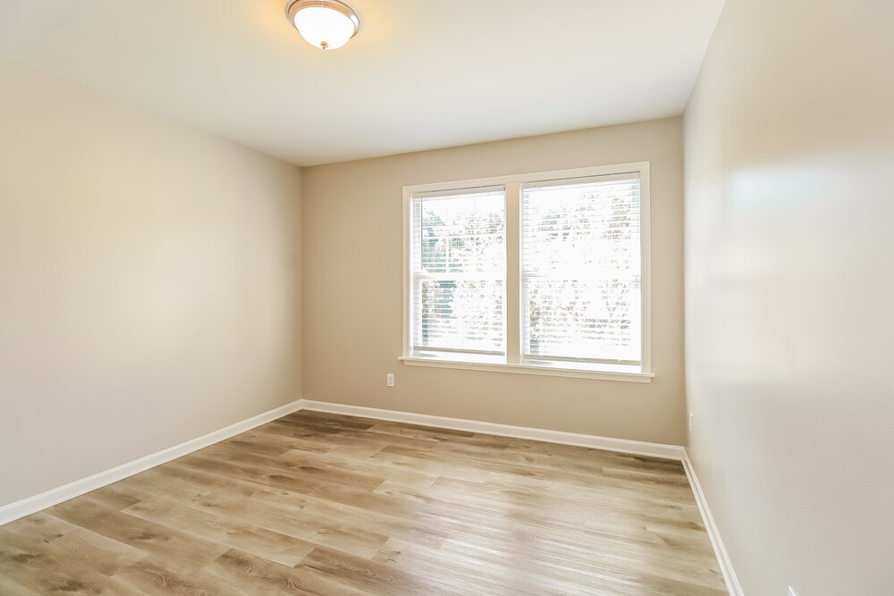 Building Photo - 14416 Lake Crossing Dr