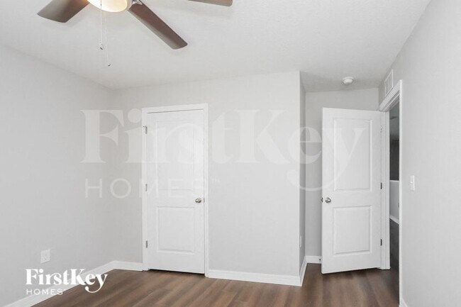 Building Photo - 522 Calico Scallop St