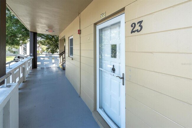 Building Photo - 2417 Persian Dr