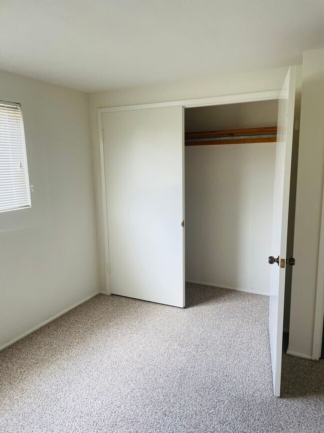Building Photo - Three bedroom home in The Heights area of Morro Bay