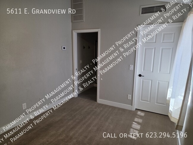 Building Photo - 5611 E Grandview Rd