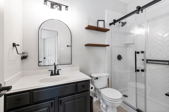 Building Photo - 4502 Park Trail Ln