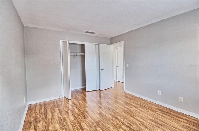 Building Photo - 13760 Orange Sunset Dr