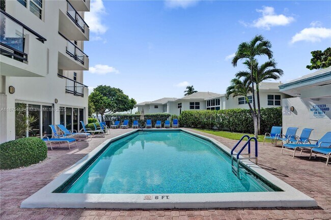 Building Photo - 1500 S Ocean Blvd