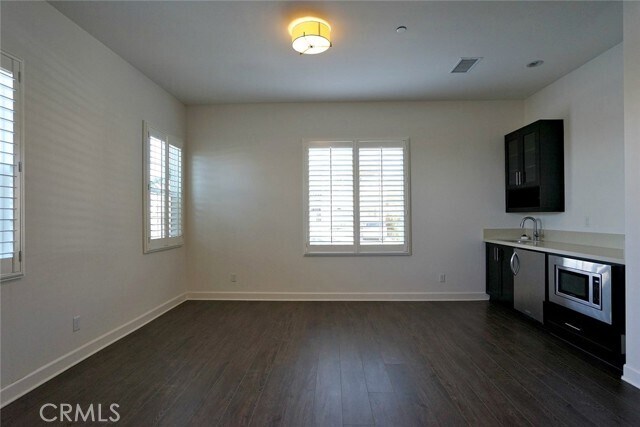 Building Photo - 2448 E Roughneck Pl
