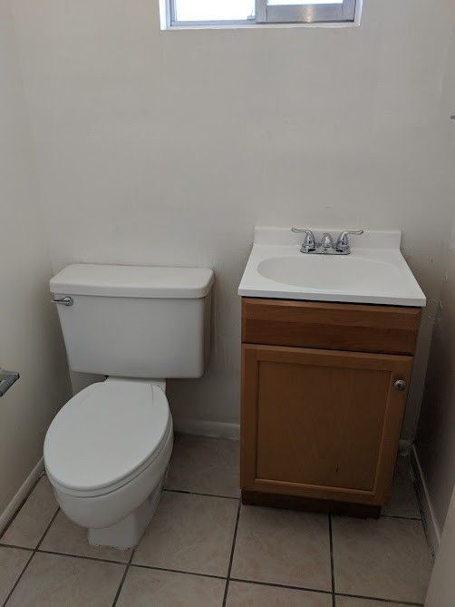 Building Photo - 1233 E Drachman St