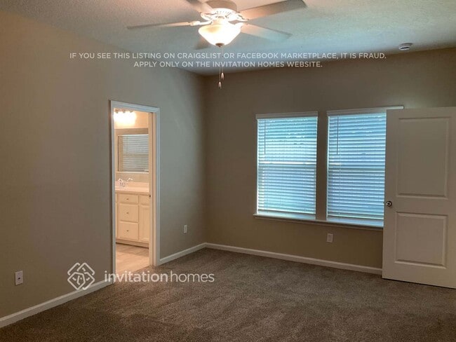 Building Photo - 11286 Oyster Creek Rd