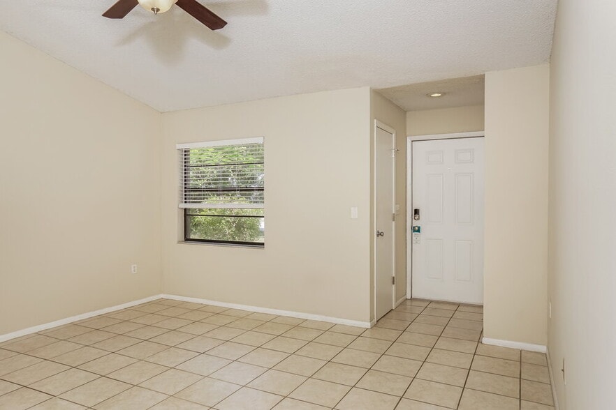 Building Photo - 2264 Silver Maple Ct
