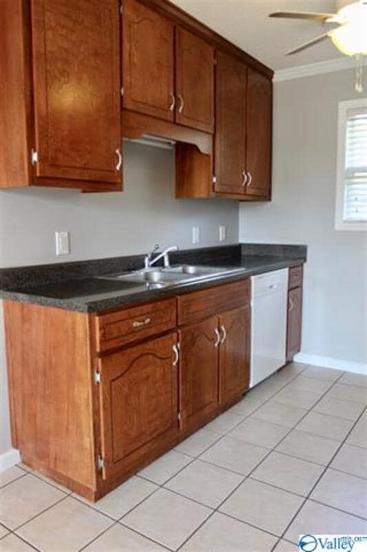 Building Photo - 241 Tanner Point Dr