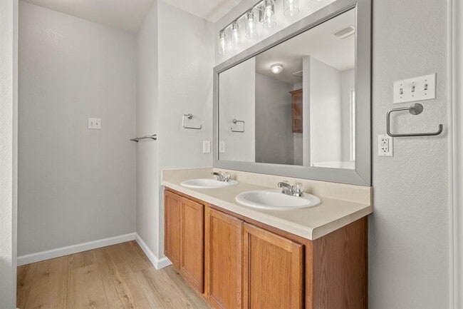 Building Photo - 1429 Davis Mountain Loop