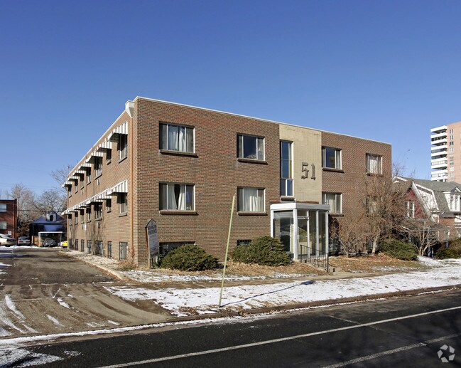 Primary Photo - 51 Washington St