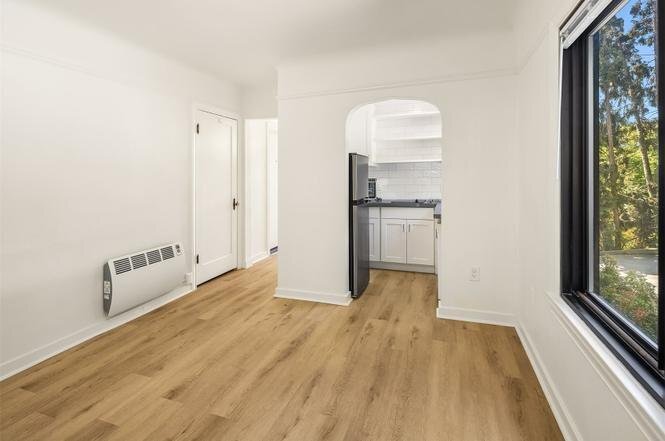 Building Photo - 909 4th Ave N