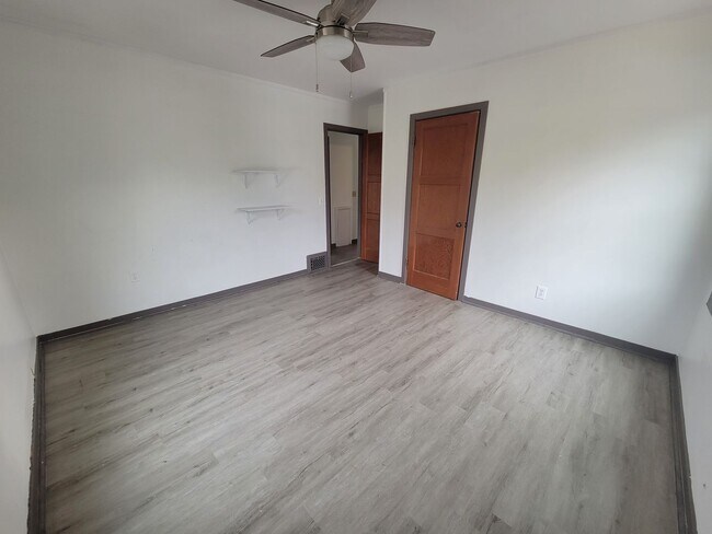 Building Photo - 3-Bedroom Duplex in Richland Near Shopping...