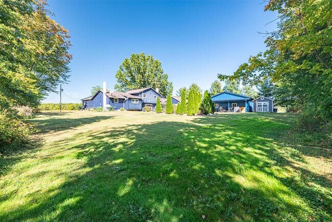 Building Photo - 11850 Beacom Rd